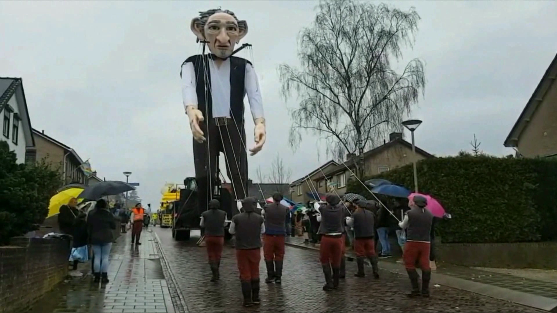 Aflevering 1 ducumentaire Ut Gruusbèks Carnaval